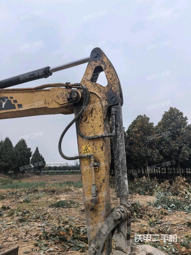 小臂整體左后（工作和回轉(zhuǎn)裝置）