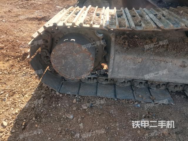 右驅(qū)動(dòng)輪(行走機(jī)構(gòu)) 右驅(qū)動(dòng)輪(行走機(jī)構(gòu))