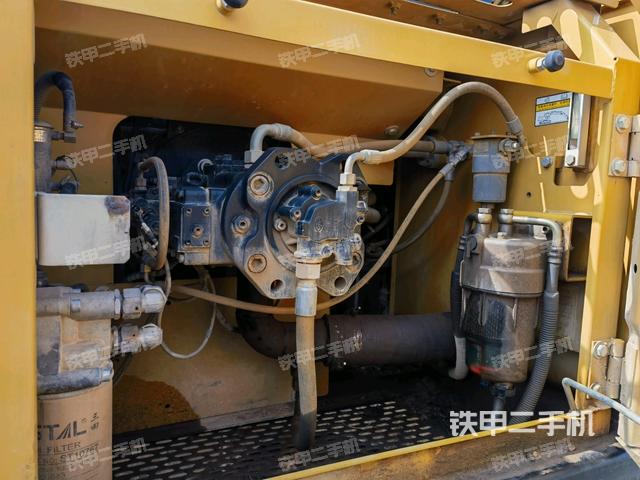 液壓泵室（大件艙室）