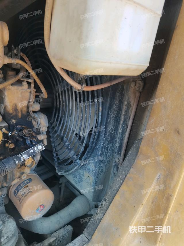 水箱+風扇特寫(上車部件) 水箱+風扇特寫(上車部件)