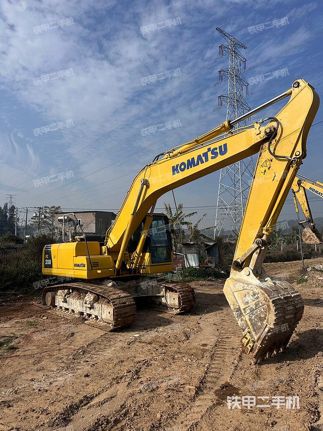 單側(cè)履帶整體（整機(jī)外觀）