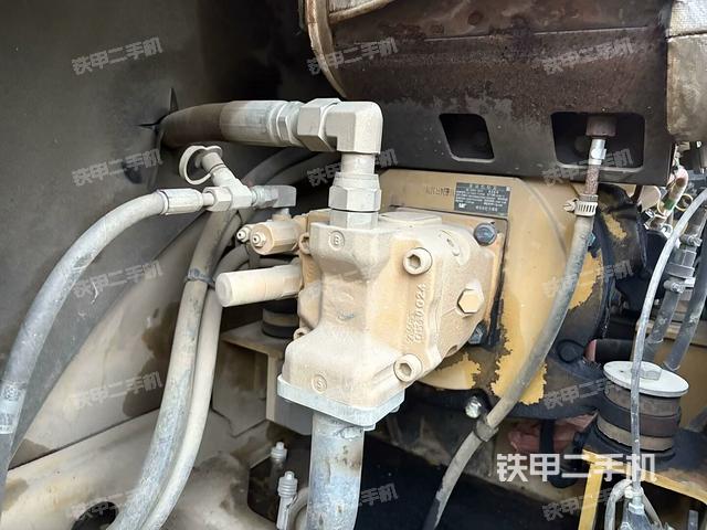 電瓶(大件艙室) 電瓶(大件艙室)