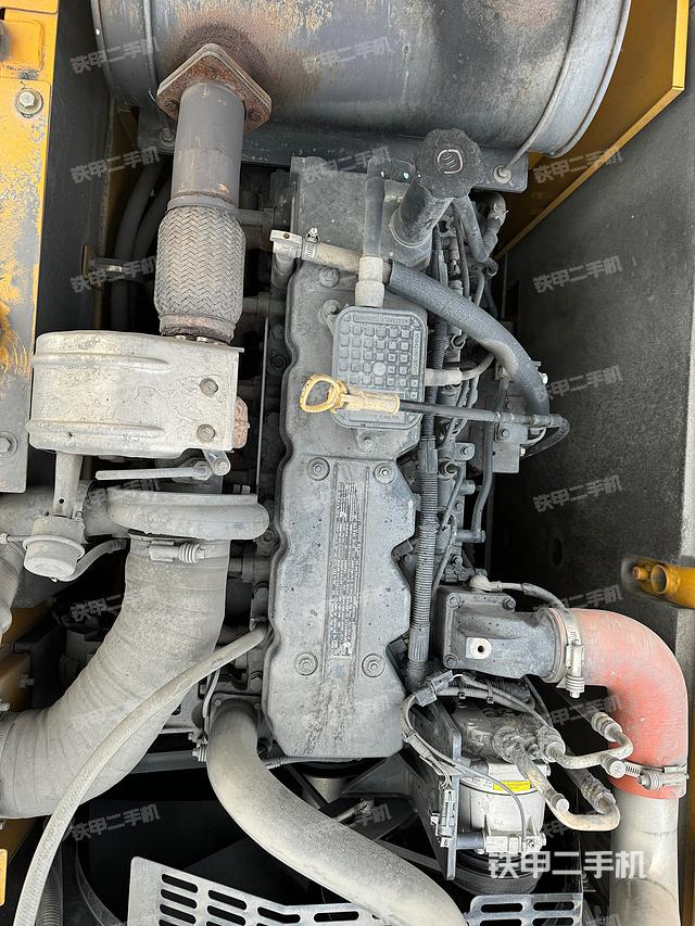 发动机整体俯视（整机外观）