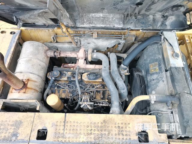 發(fā)動機(jī)室(上車部件) 發(fā)動機(jī)室(上車部件)