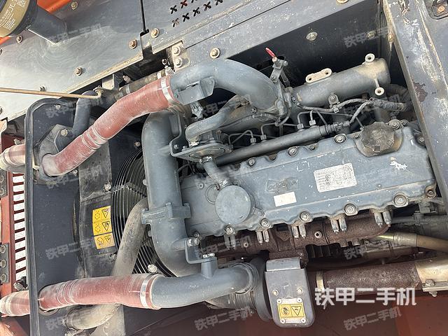 發(fā)動機整體俯視（整機外觀）