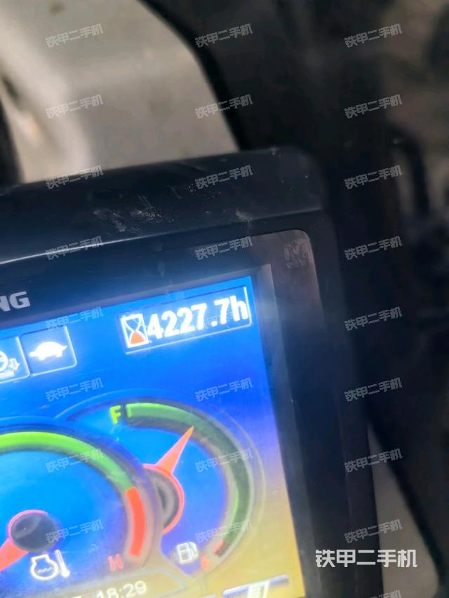 小時(shí)表（駕駛室部分）