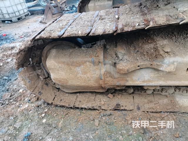 左托鏈輪和鏈筋(行走機(jī)構(gòu)) 左托鏈輪和鏈筋(行走機(jī)構(gòu))
