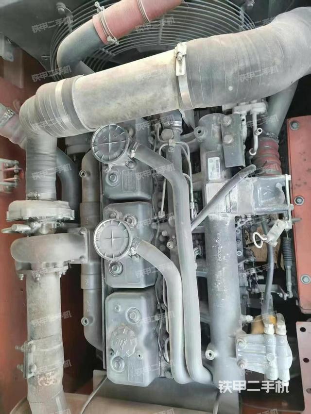 發(fā)動(dòng)機(jī)整體俯視（整機(jī)外觀）