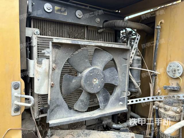 散熱器室(大件艙室) 散熱器室(大件艙室)