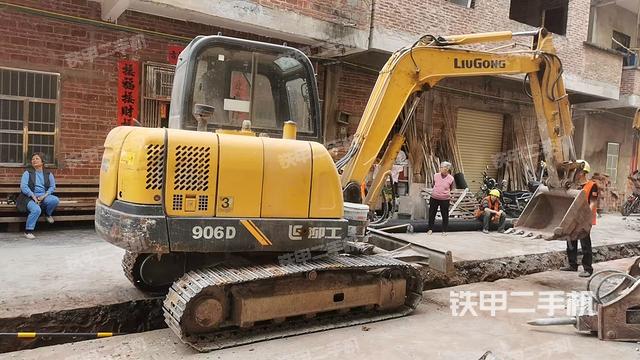 整機(jī)右后45°（整機(jī)外觀）