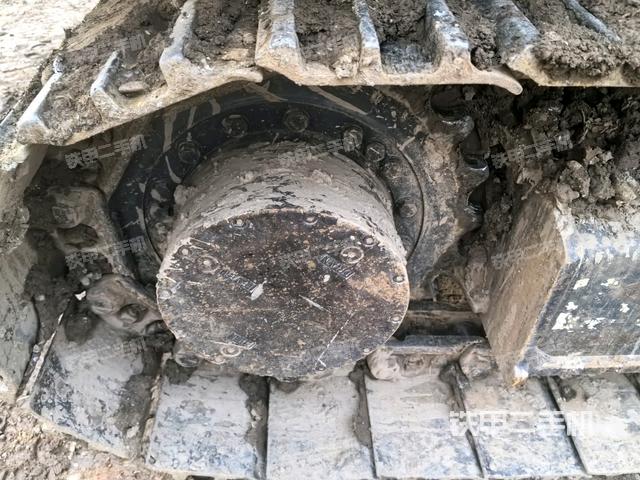 左驅(qū)動(dòng)輪（行走機(jī)構(gòu)）