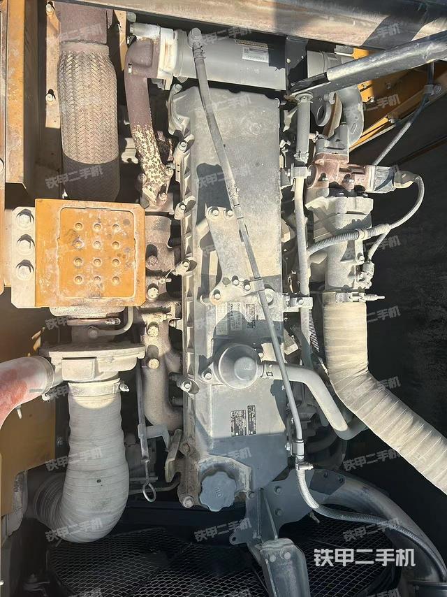 發(fā)動(dòng)機(jī)整體俯視（整機(jī)外觀）