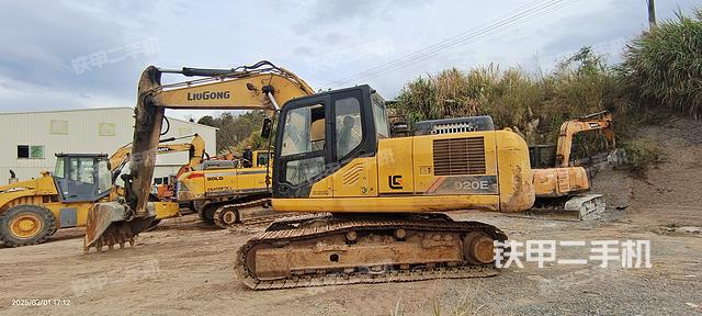 柳工CLG920E挖掘机