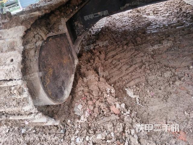 左側(cè)行走馬達(dá)蓋板（行走機(jī)構(gòu)）