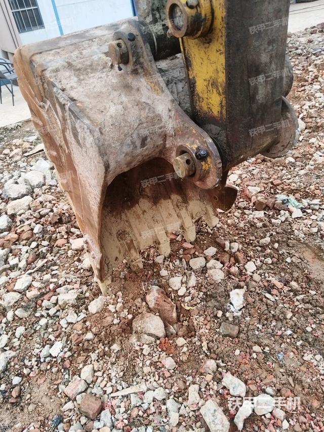 鏟斗45度（工作和回轉(zhuǎn)裝置）