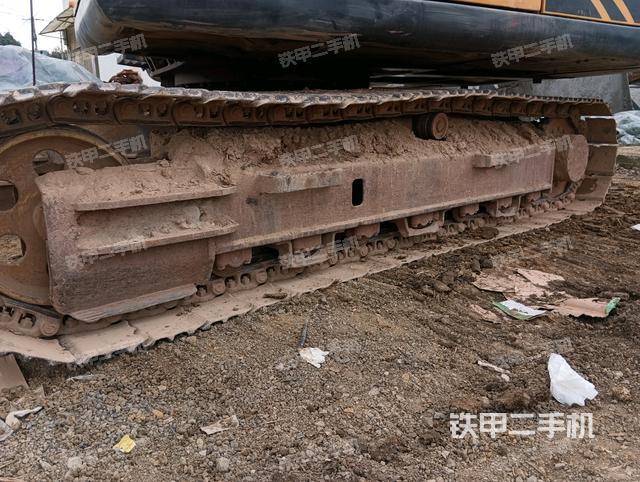 驾驶室整体（整机外观）