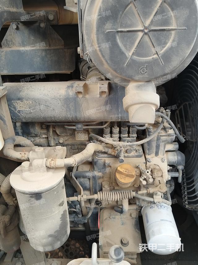 发动机整体俯视（整机外观）