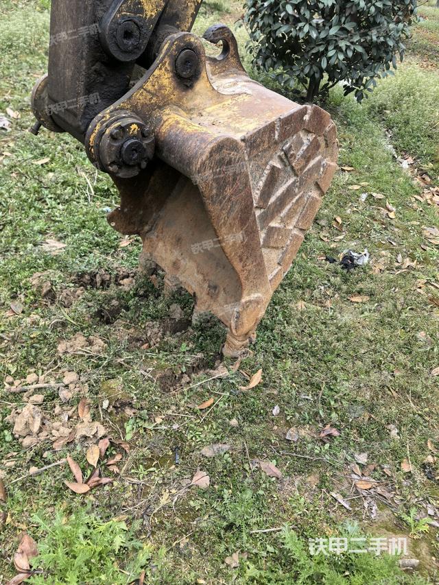 鏟斗45度（工作和回轉(zhuǎn)裝置）