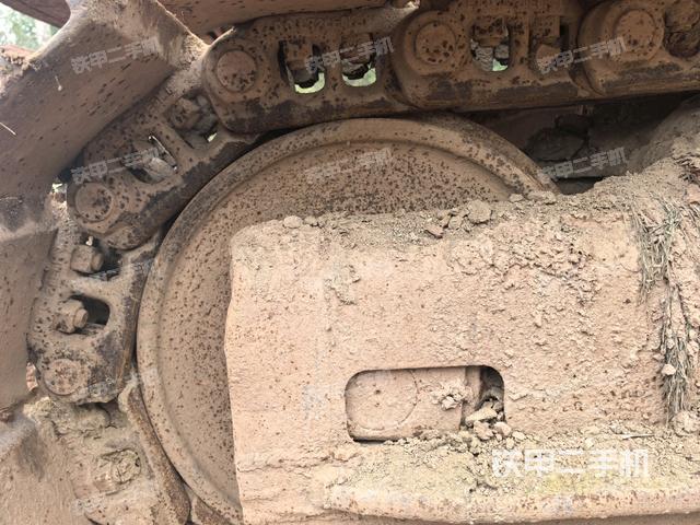 右侧行走马达盖板（行走机构）