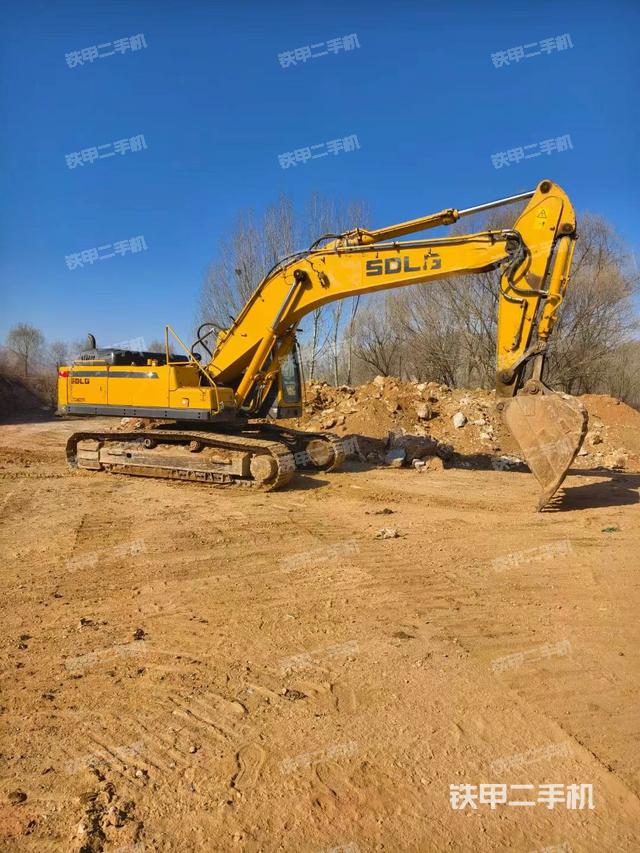 整機右后45°（整機外觀）