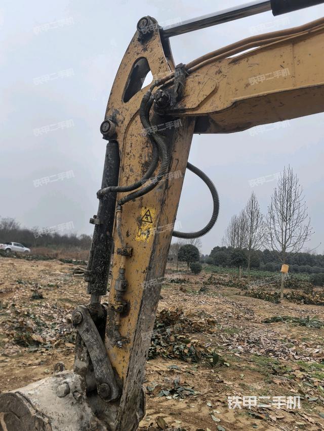 小臂整體右前（工作和回轉(zhuǎn)裝置）