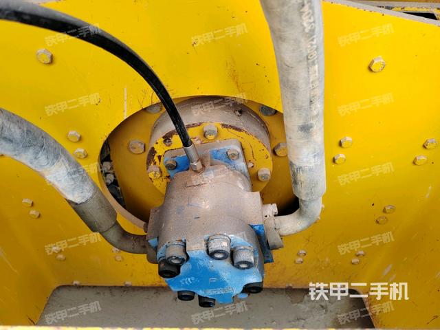 橋\驅(qū)動(壓路機(jī)前后車架) 橋\驅(qū)動(壓路機(jī)前后車架)