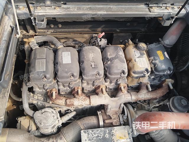 发动机整体俯视（整机外观）