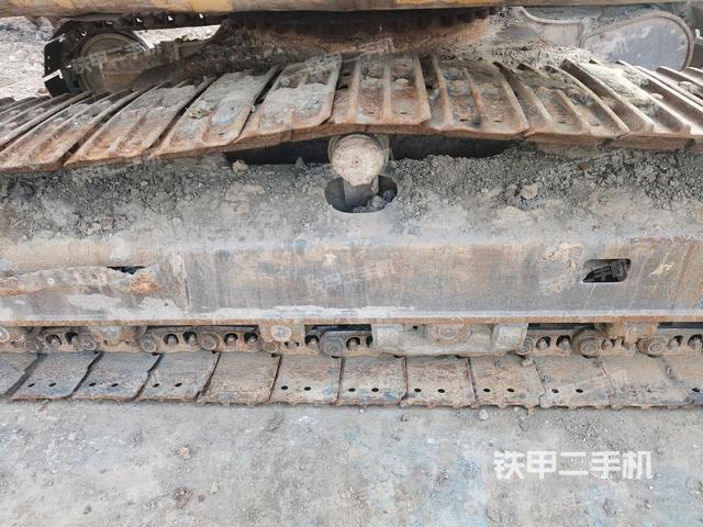 左側行走馬達蓋板（行走機構）