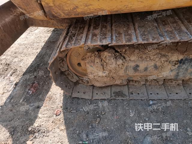 右側(cè)履帶整體?(行走機構(gòu)) 右側(cè)履帶整體?(行走機構(gòu))