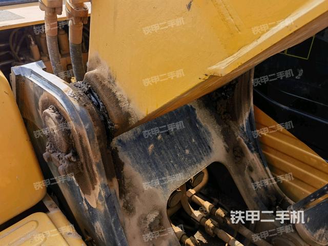 大臂根部?斜視（工作和回轉(zhuǎn)裝置）