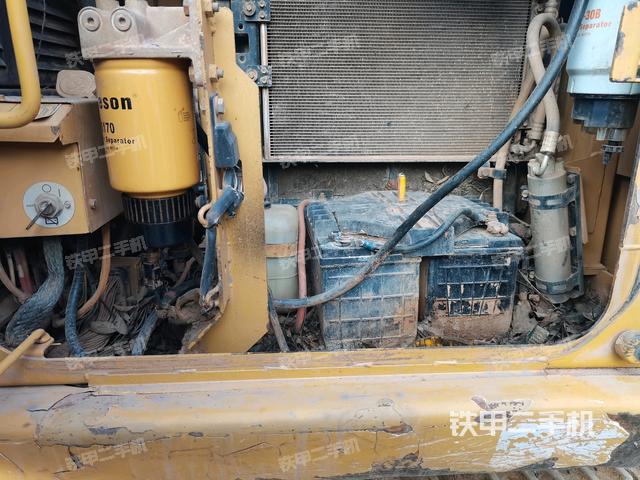 電瓶（大件艙室）