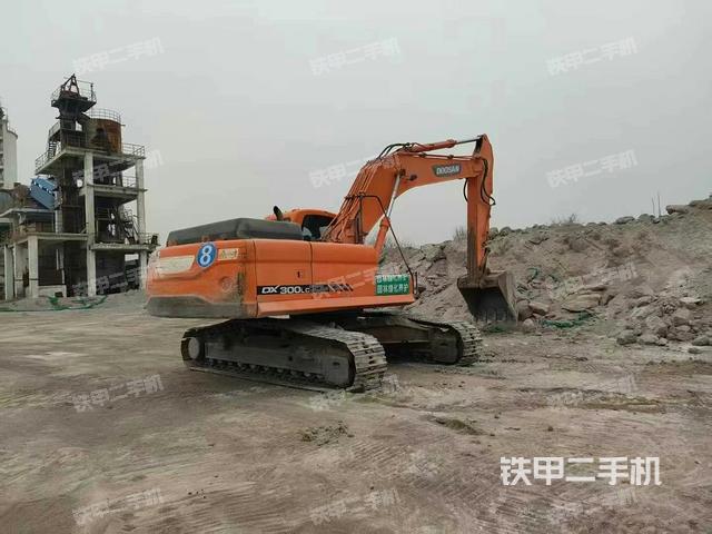 整機(jī)右后45°（整機(jī)外觀）