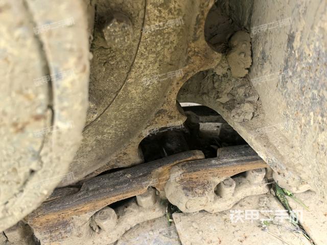 右導(dǎo)向輪（行走機(jī)構(gòu)）