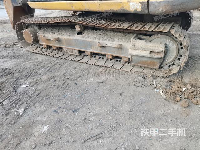 左側履帶整體?（行走機構）