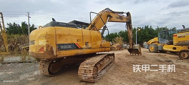 整机右后45°（整机外观）