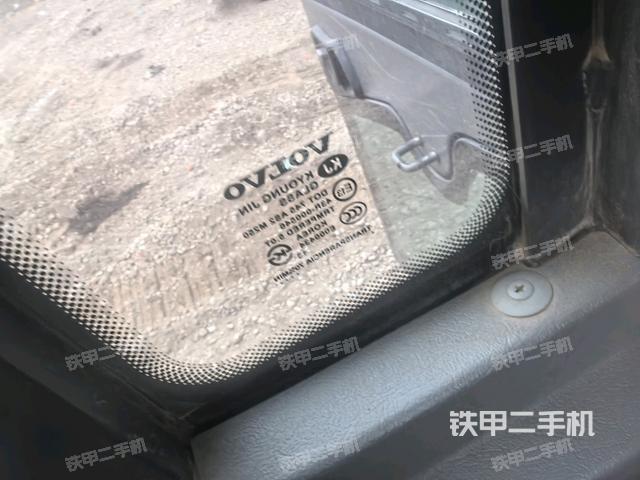 后窗玻璃角標(biāo)（駕駛室部分）