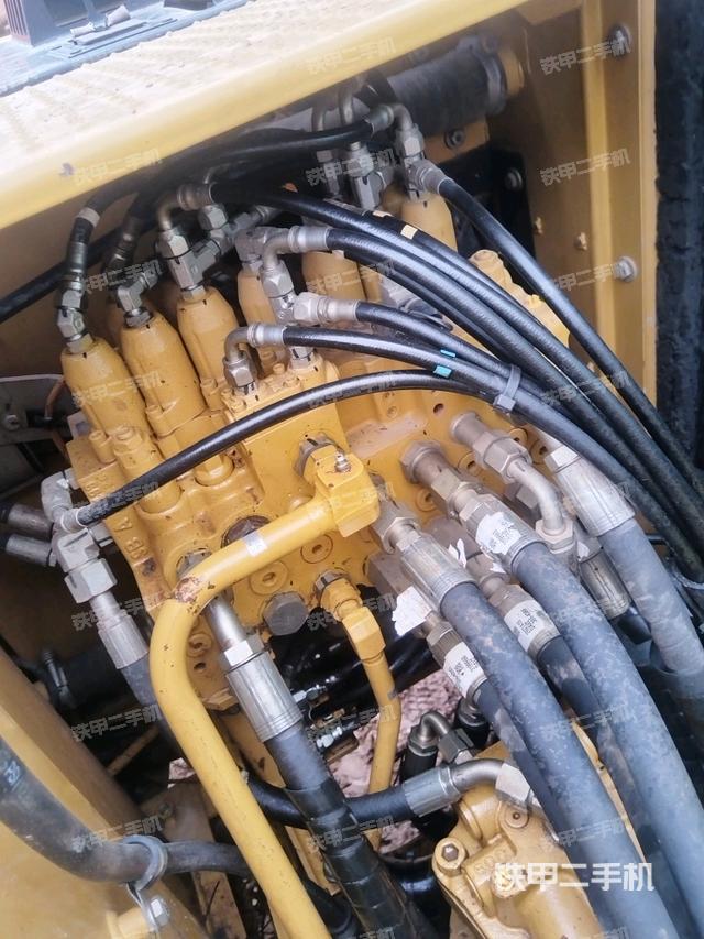 分配閥（上車部件）