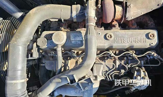 發(fā)動(dòng)機(jī)整體俯視（整機(jī)外觀）