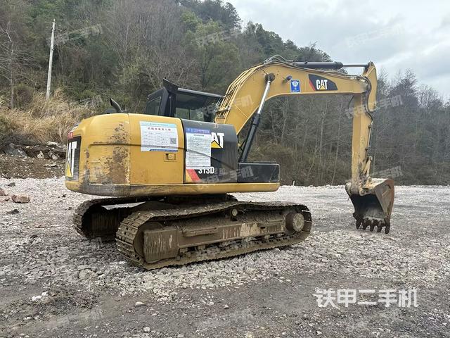 右后45(整機(jī)外觀) 右后45(整機(jī)外觀)