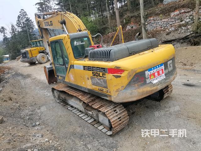 左后45（整機外觀）