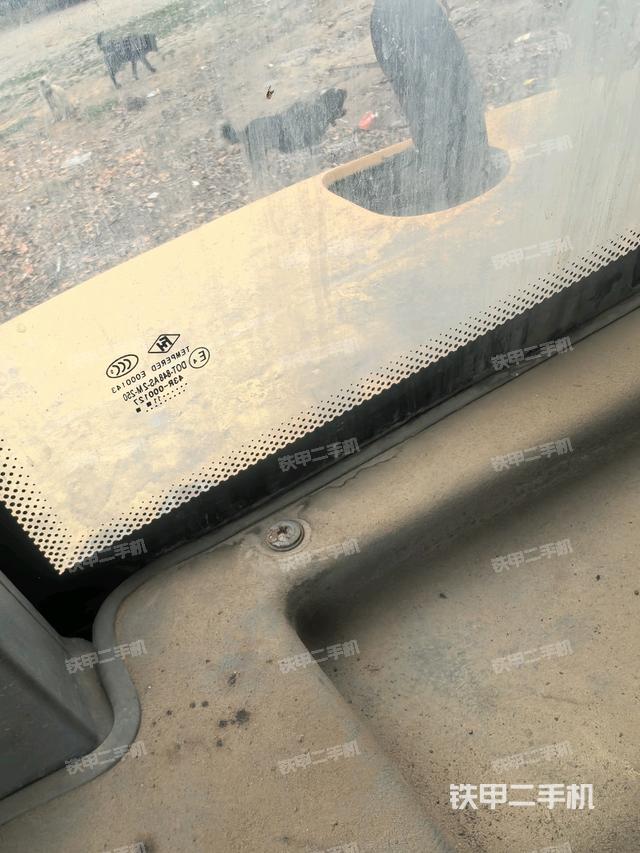 座椅后部（駕駛室部分）