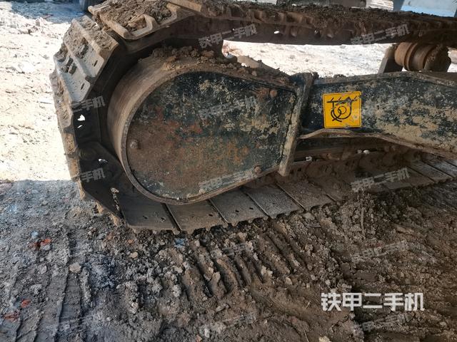 左側(cè)行走馬達(dá)蓋板（行走機(jī)構(gòu)）