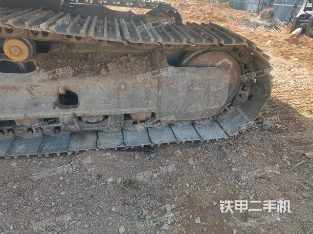 左驅(qū)動(dòng)輪(行走機(jī)構(gòu)) 左驅(qū)動(dòng)輪(行走機(jī)構(gòu))