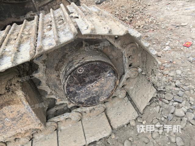 右導(dǎo)向輪（行走機構(gòu)）