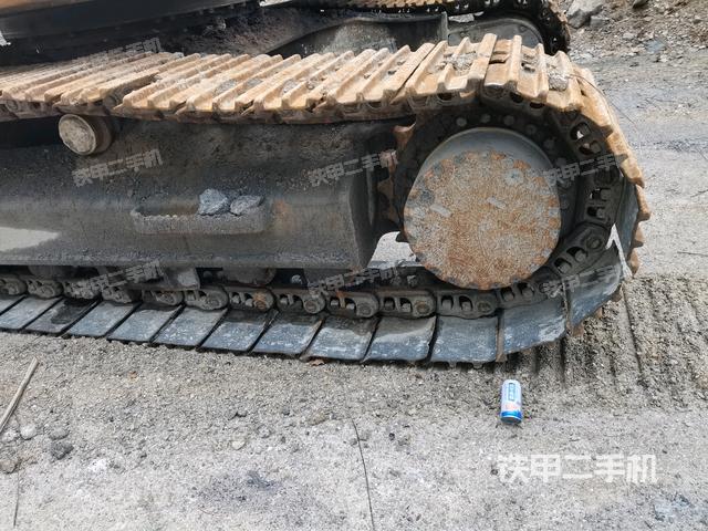 右導向輪（行走機構(gòu)）