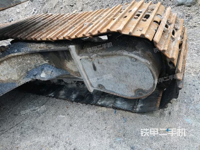 右側(cè)行走馬達蓋板（行走機構(gòu)）