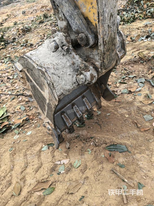 鏟斗45度（工作和回轉(zhuǎn)裝置）