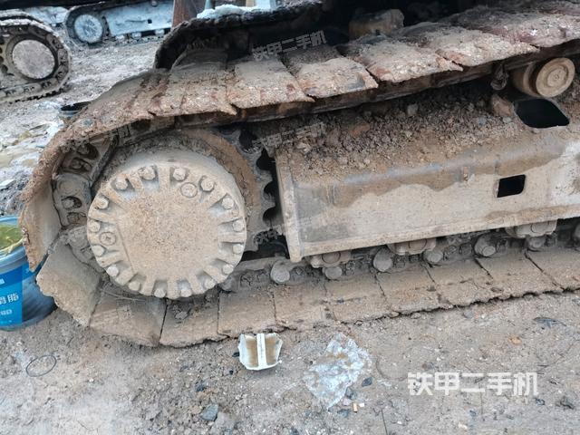 右驅(qū)動輪(行走機(jī)構(gòu)) 右驅(qū)動輪(行走機(jī)構(gòu))