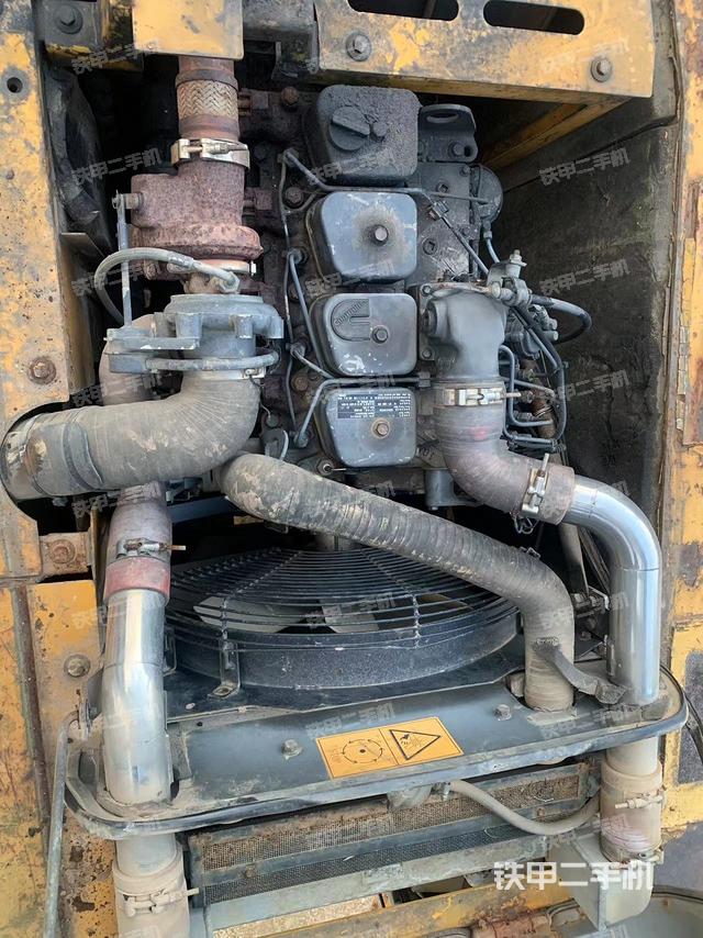 發(fā)動機(jī)整體俯視（整機(jī)外觀）