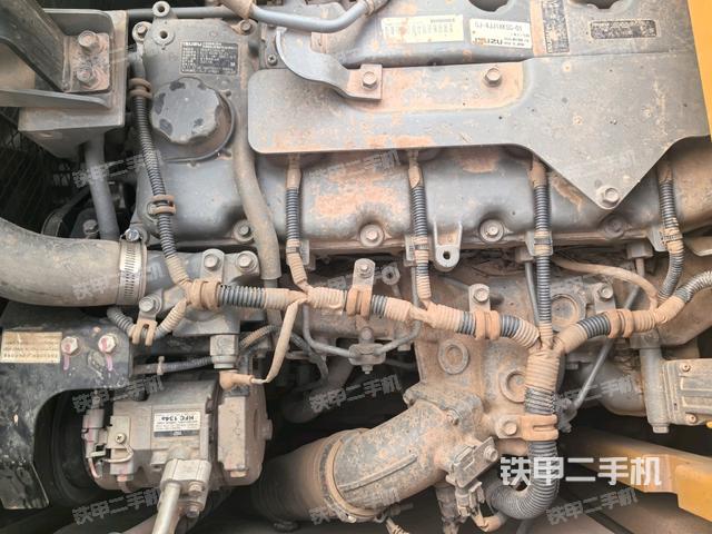 駕駛室頂部俯視(上車部件) 駕駛室頂部俯視(上車部件)